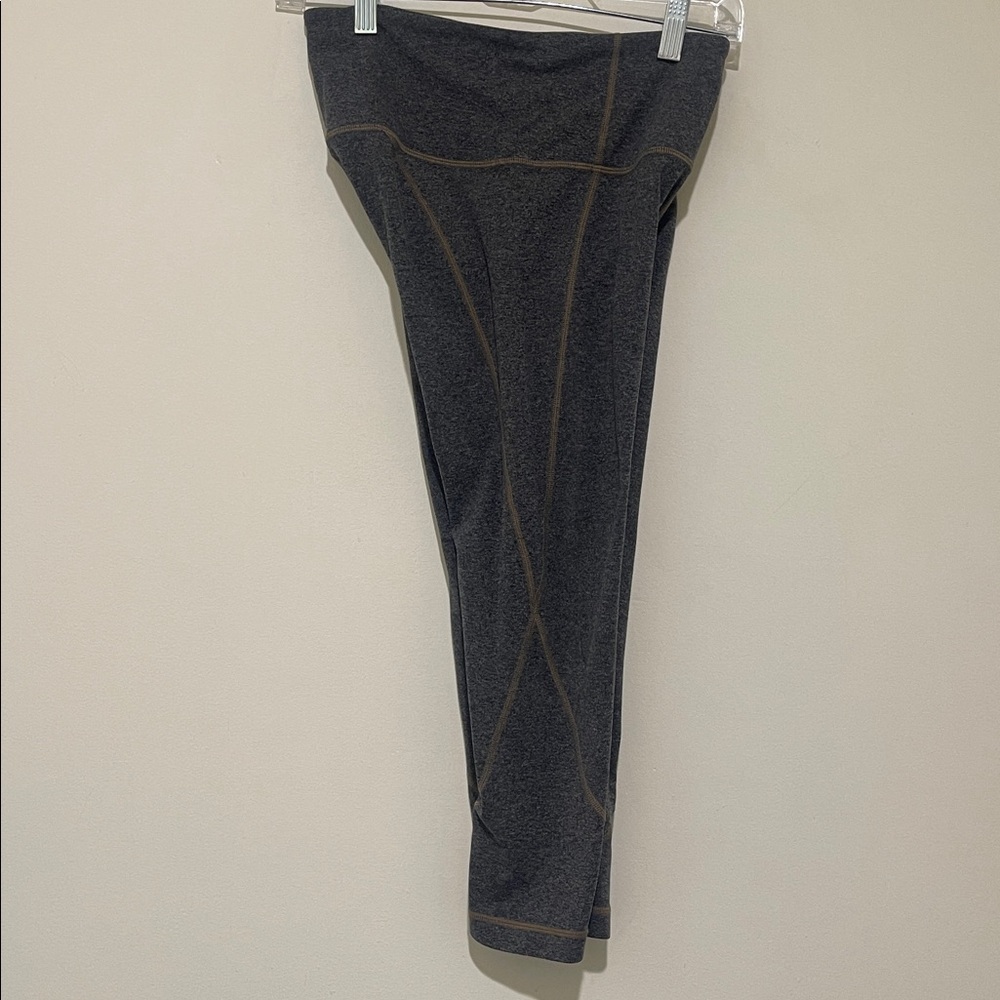 Athleta Charcoal and Brown Calf Length Leggings - Picture 8 of 9